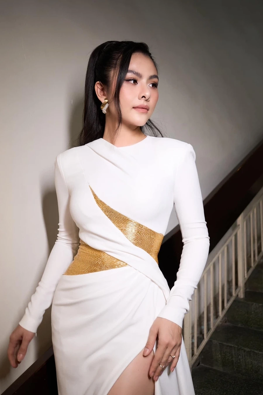 Nhìn lại chặng đường nghệ thuật qua Vân Trang phim