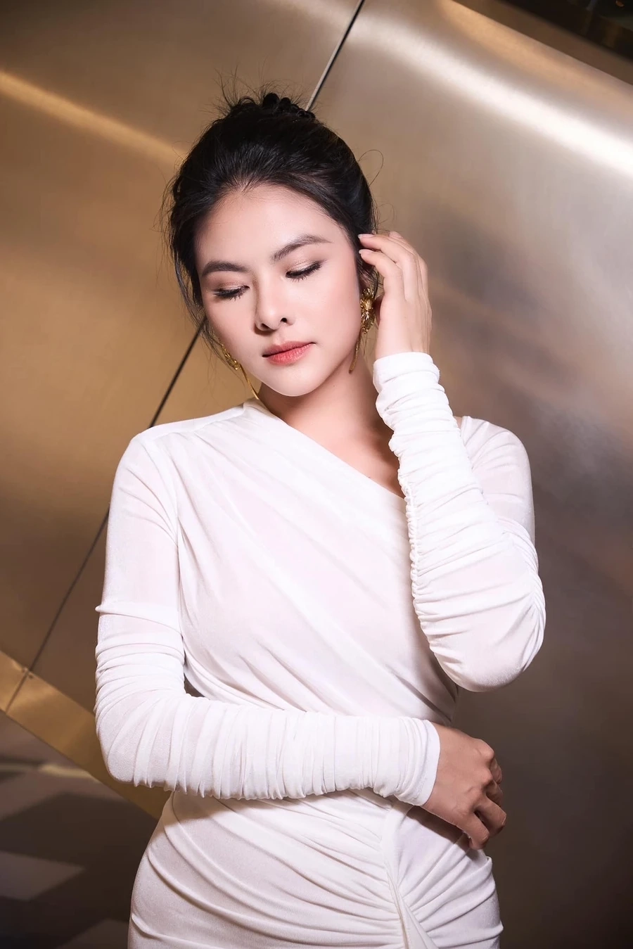 Những phân cảnh ấn tượng trong phim Vân Trang đóng