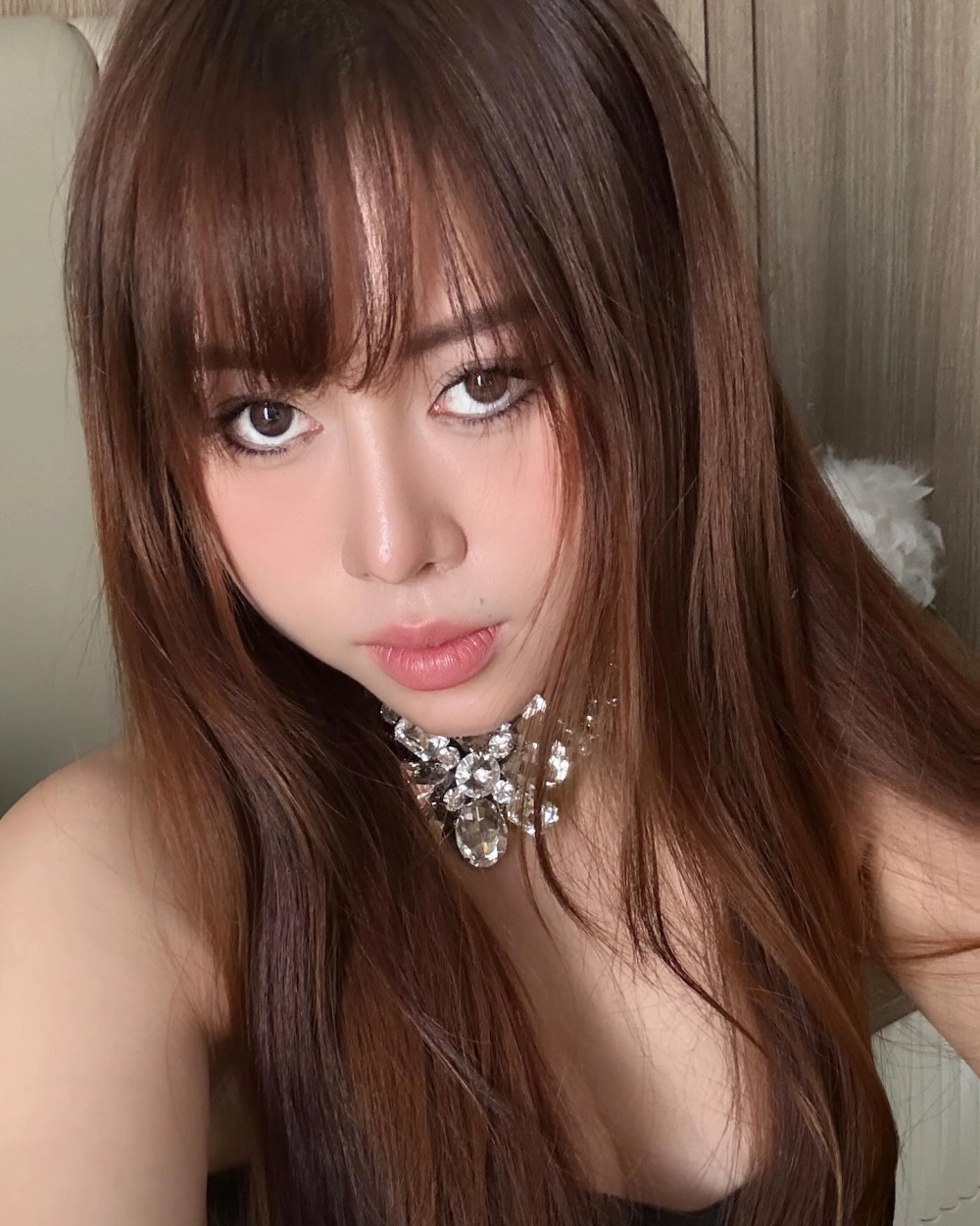 Ảnh đại diện gái xinh ngầu Instagram nổi bật cá tính 
