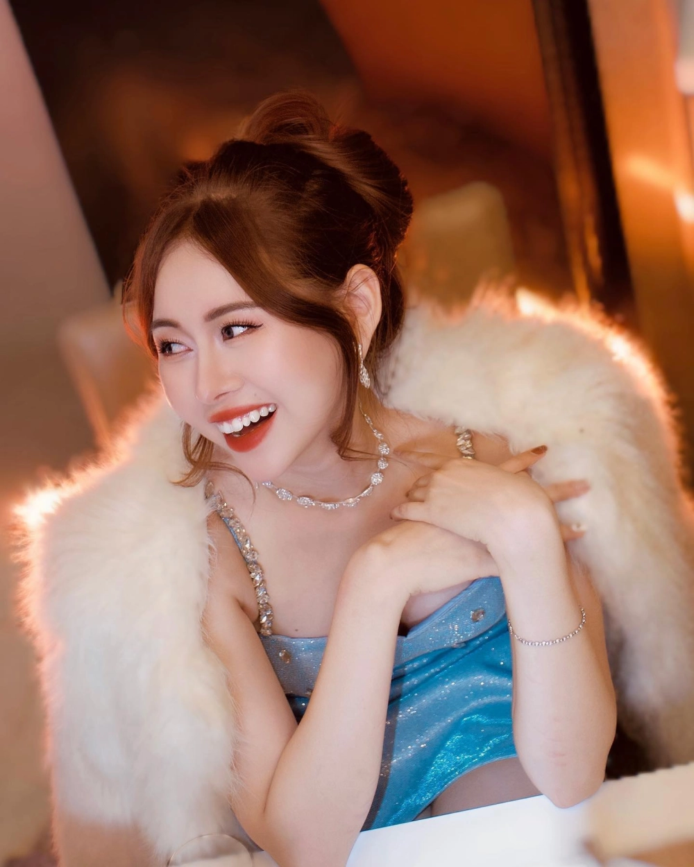Hình ảnh gái xinh ngầu Instagram phong cách cool ngầu 