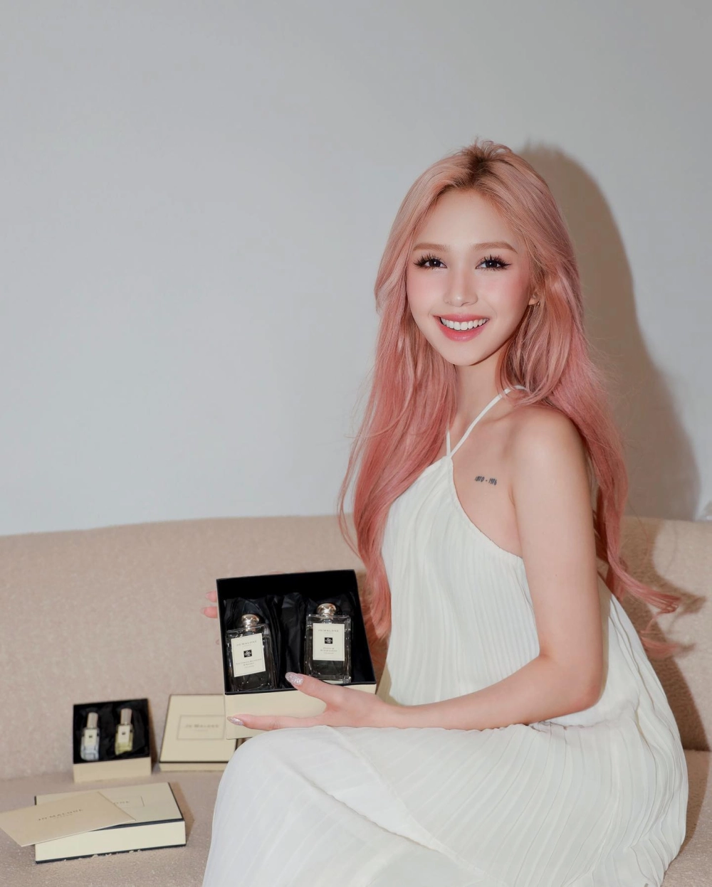 Tên thật Xoài Non Phạm Thùy Trang hot girl Sài Gòn 