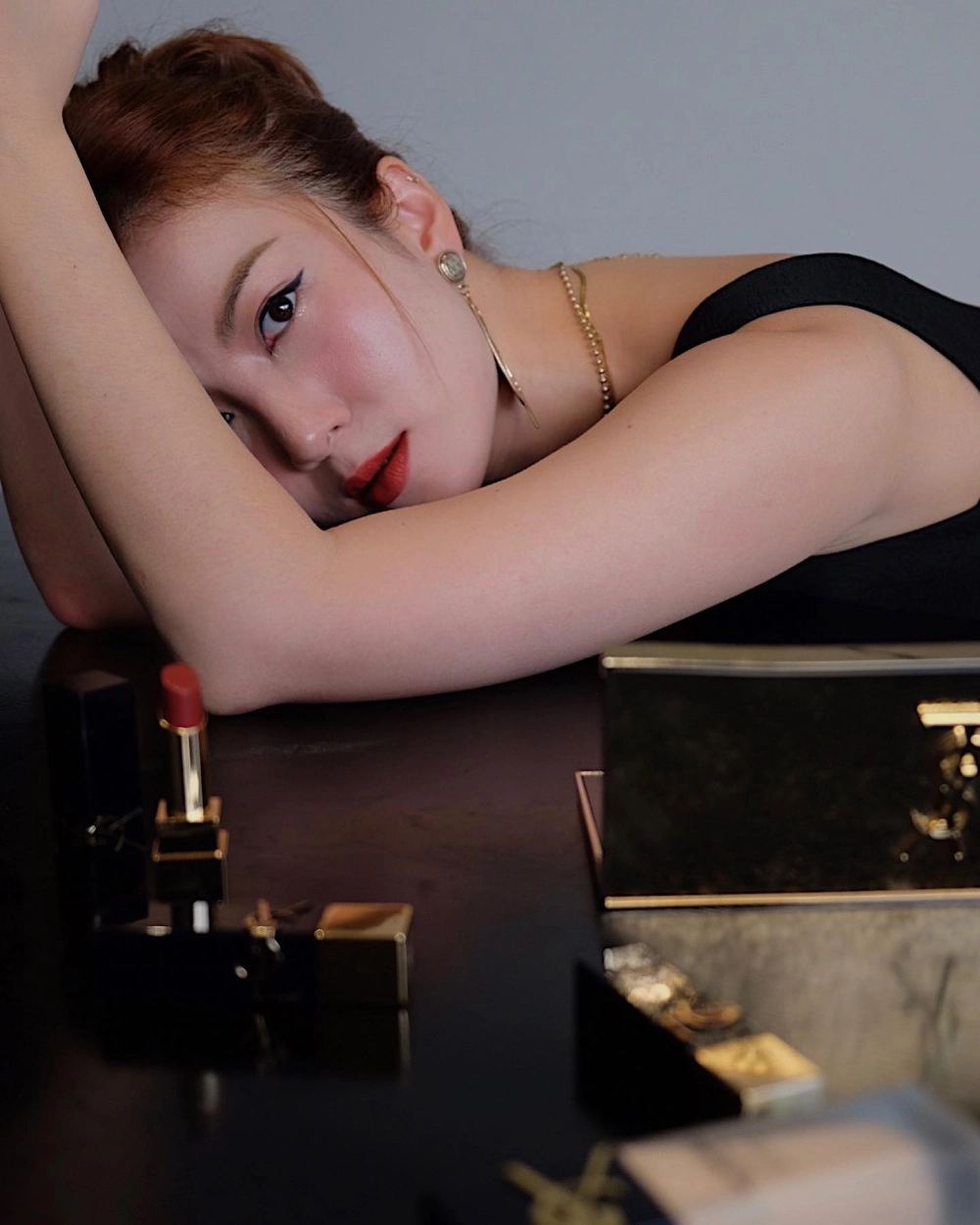 Yến Nhi là ai? Ca sĩ bolero và beauty blogger đình đám