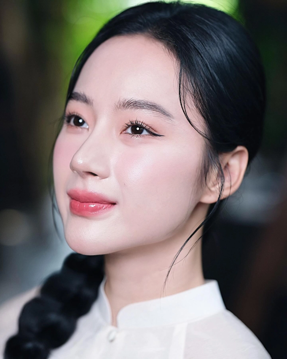 Khám phá gái Tiktok show hàng, phong cách táo bạo và nổi bật