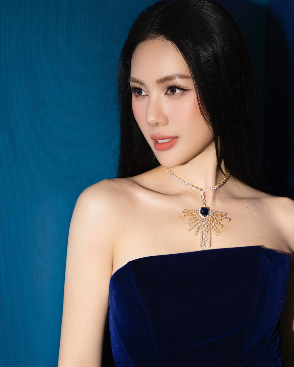 Thưởng thức hình ảnh gái xinh Việt Nam đẹp nhất, nhan sắc hoàn hảo