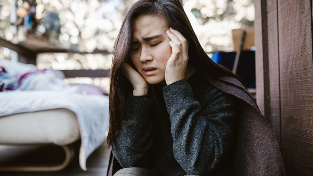 Khám phá hình ảnh buồn, cảm xúc sâu lắng và chân thực