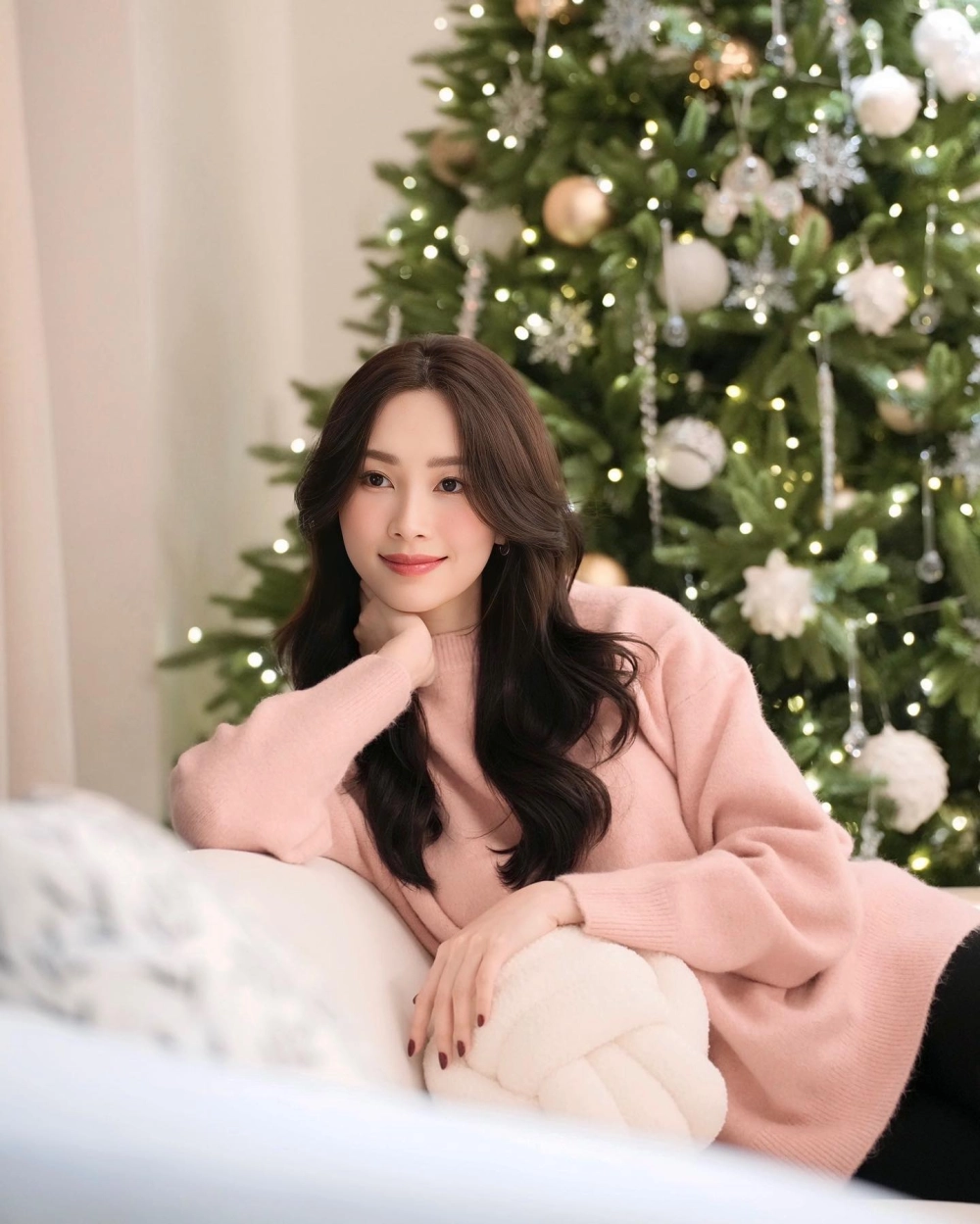 Hoa Hậu Đặng Thu Thảo quê ở đâu Bạc Liêu hiện sống TP. Hồ Chí Minh 