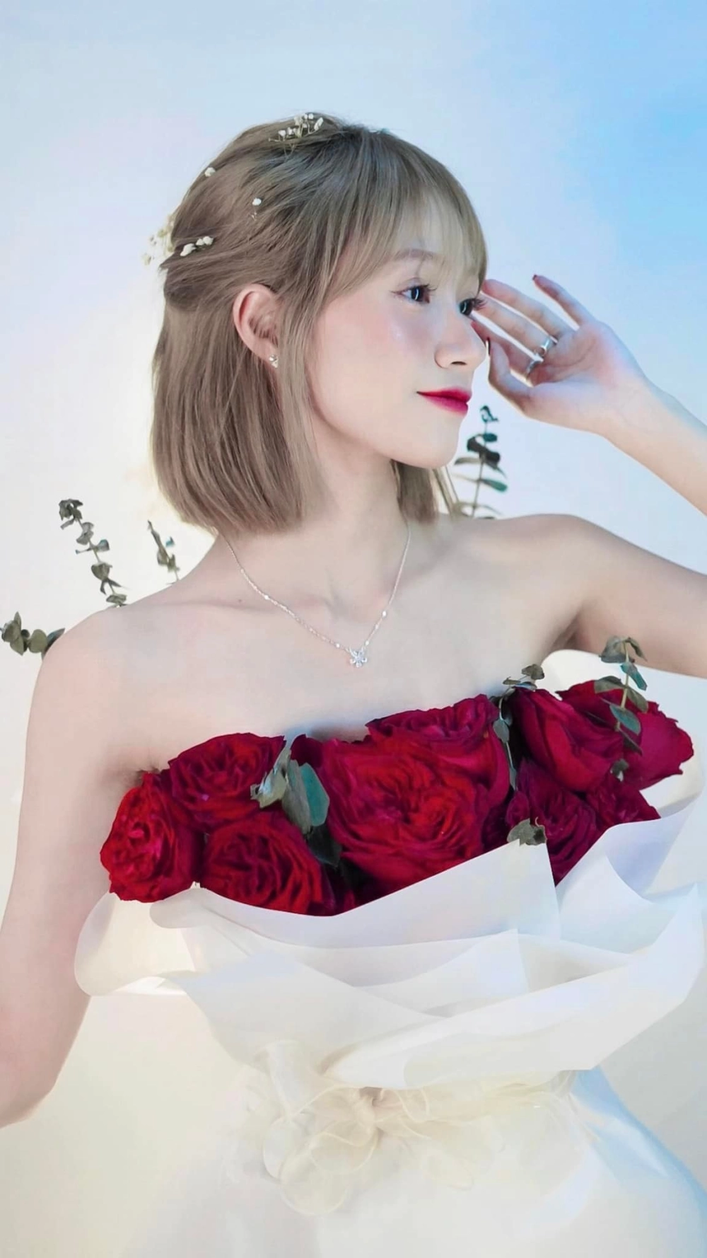 Thưởng thức avatar gái đẹp, phong cách tinh tế và cuốn hút