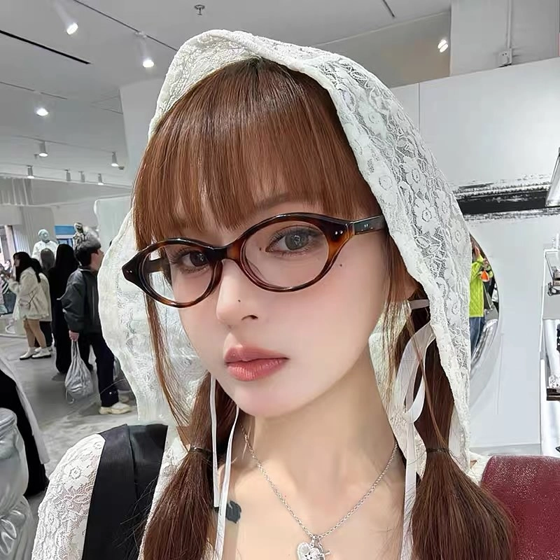 Thưởng thức tóc xoăn dài, nét đẹp mềm mại và nổi bật