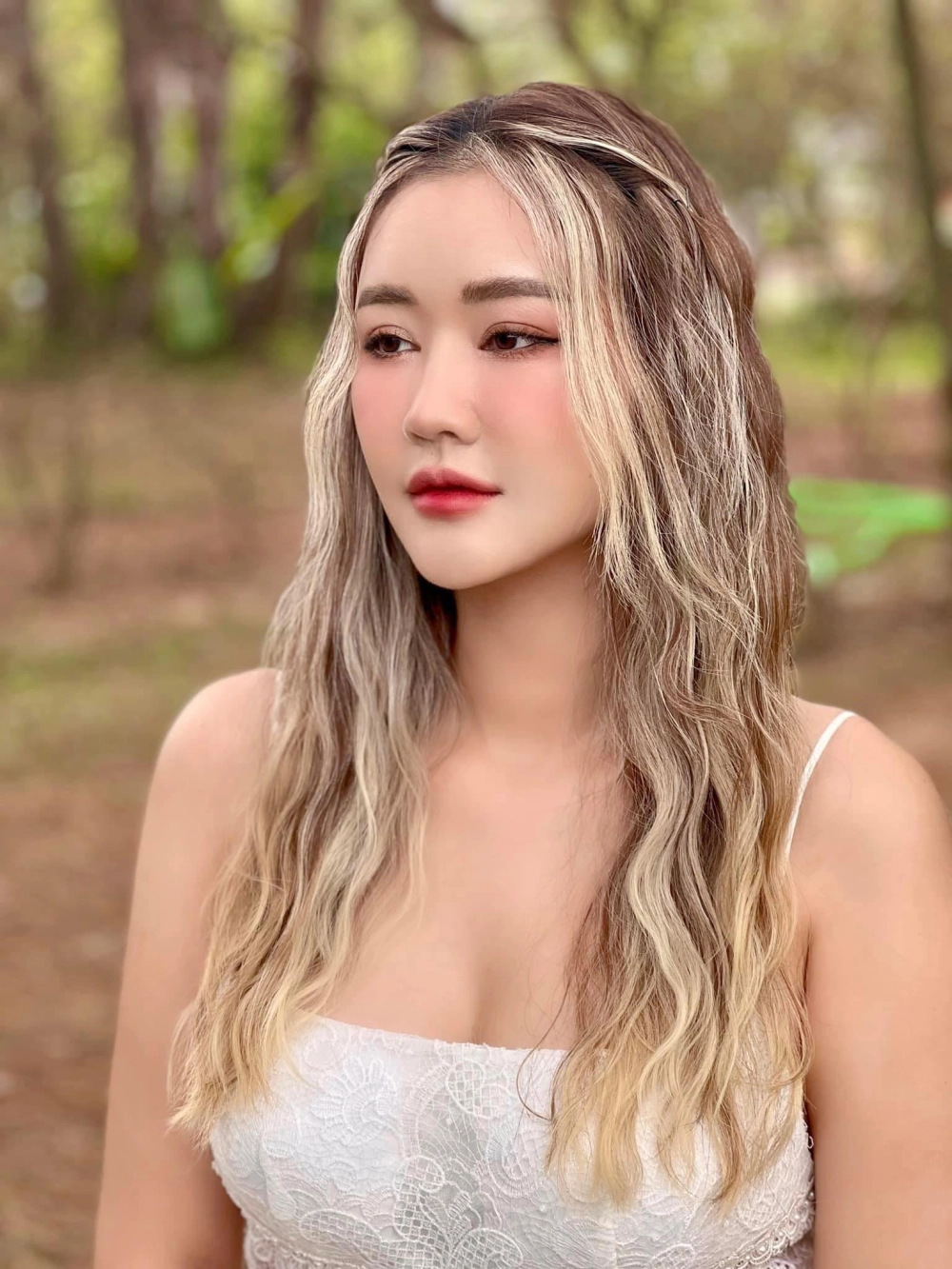 Chiêm ngưỡng ảnh gái cười xinh, phong cách đáng yêu và cuốn hút