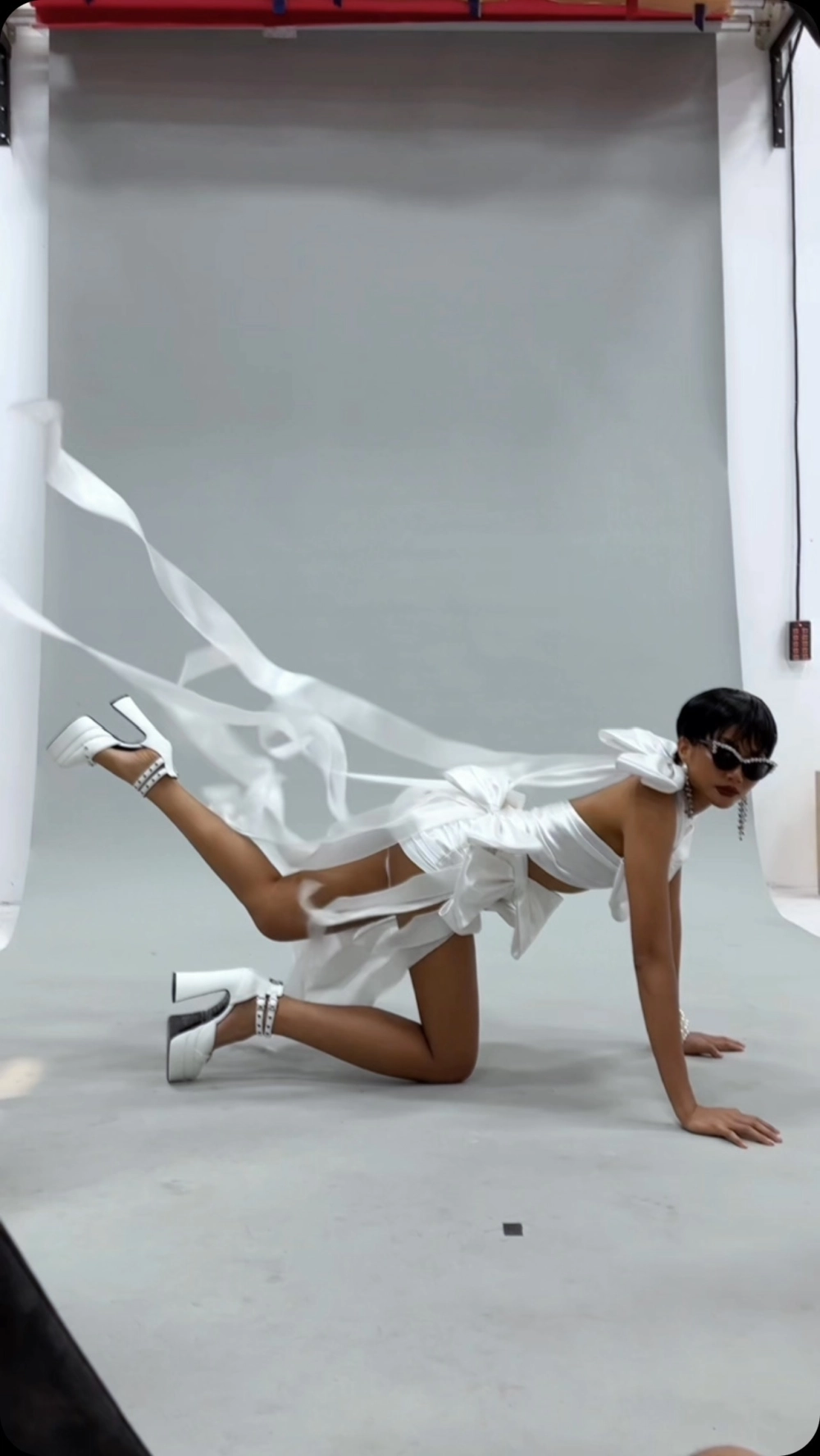 H'Hen Niê Hoa Hậu Hoàn Vũ Thế Giới top 5 Miss Universe 2018 Thái Lan 