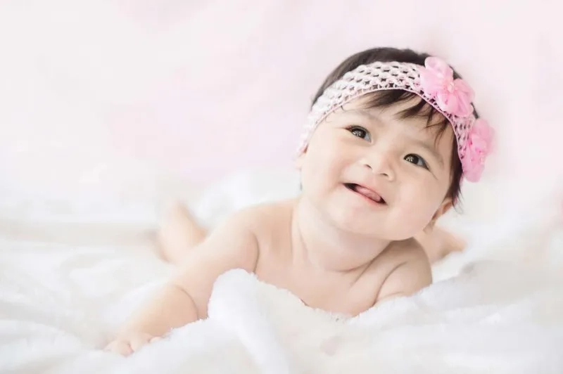 Chiêm ngưỡng ảnh bé gái xinh hút mắt người xem