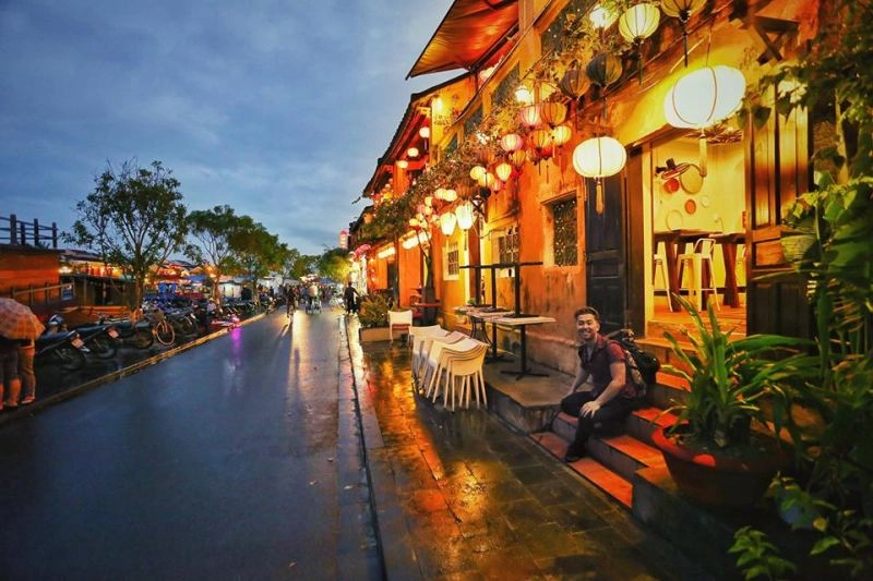 Nỗi niềm Hội An gửi vào ánh đèn lồng rực rỡ