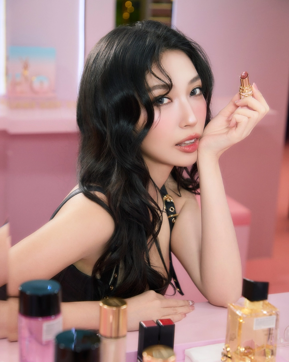 Ngắm gái xinh Tik Tok nhảy, vũ đạo trendy siêu cuốn hút