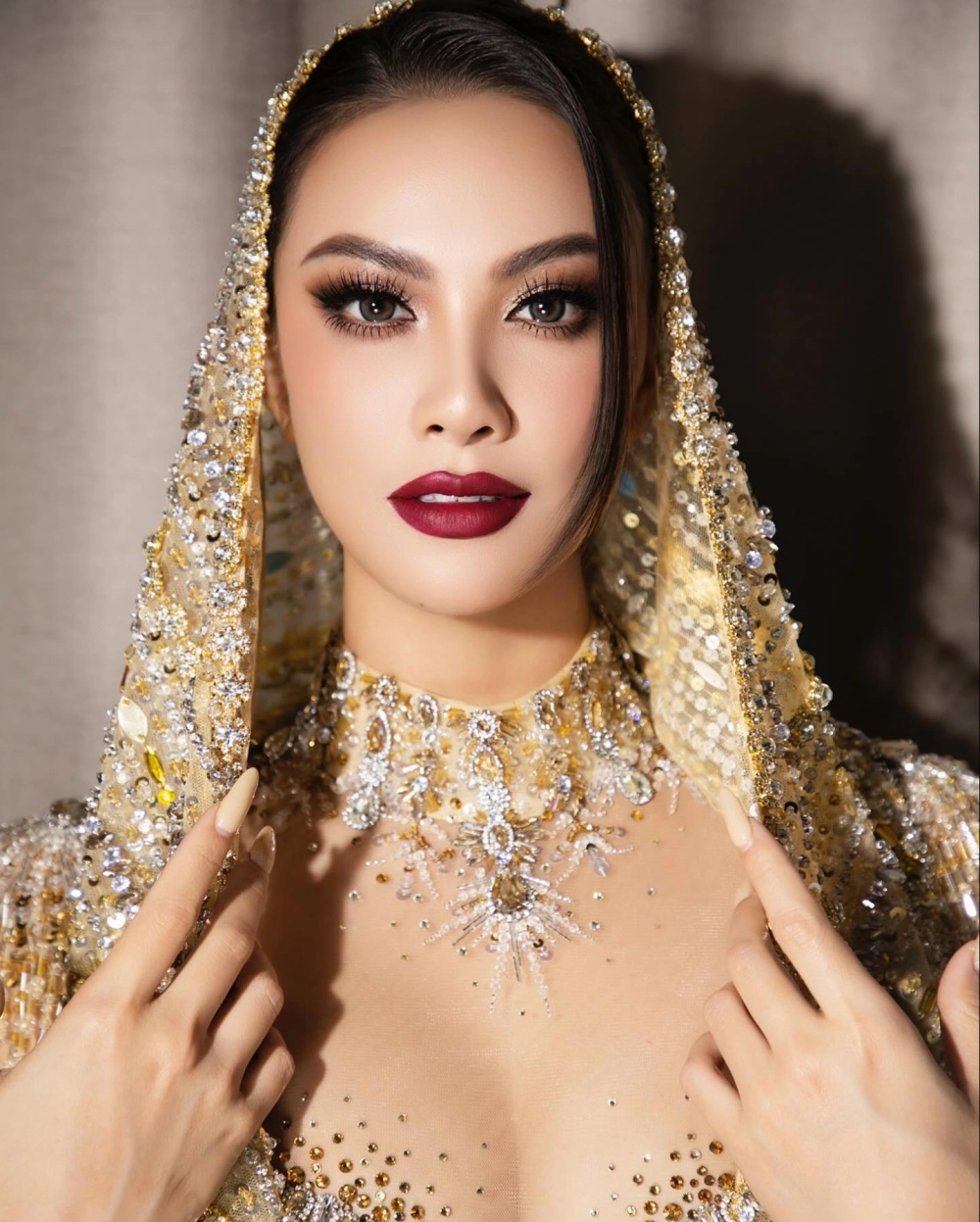 Ngắm gái đẹp thả rông, phong cách táo bạo và quyến rũ