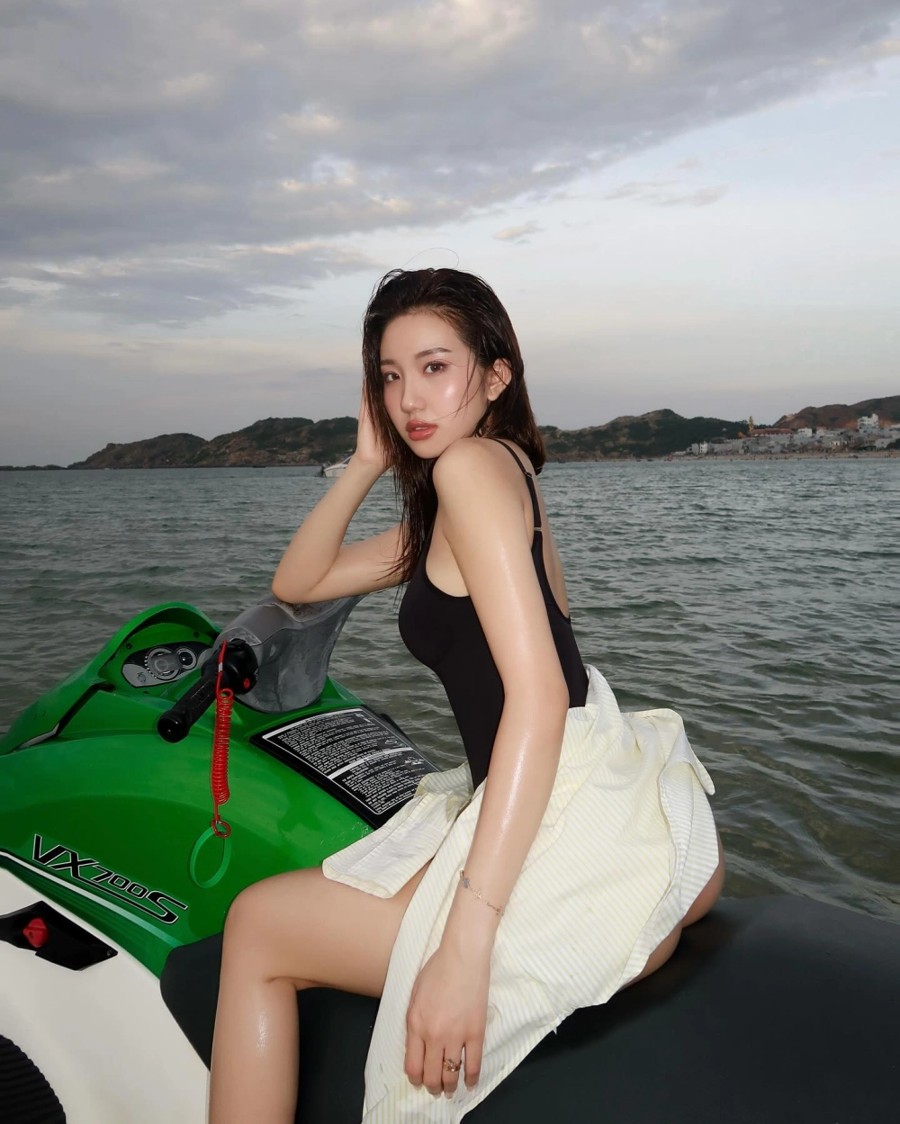 Lê Thị Khánh Huyền có con nghi vấn sinh con trước cưới với Bụt 