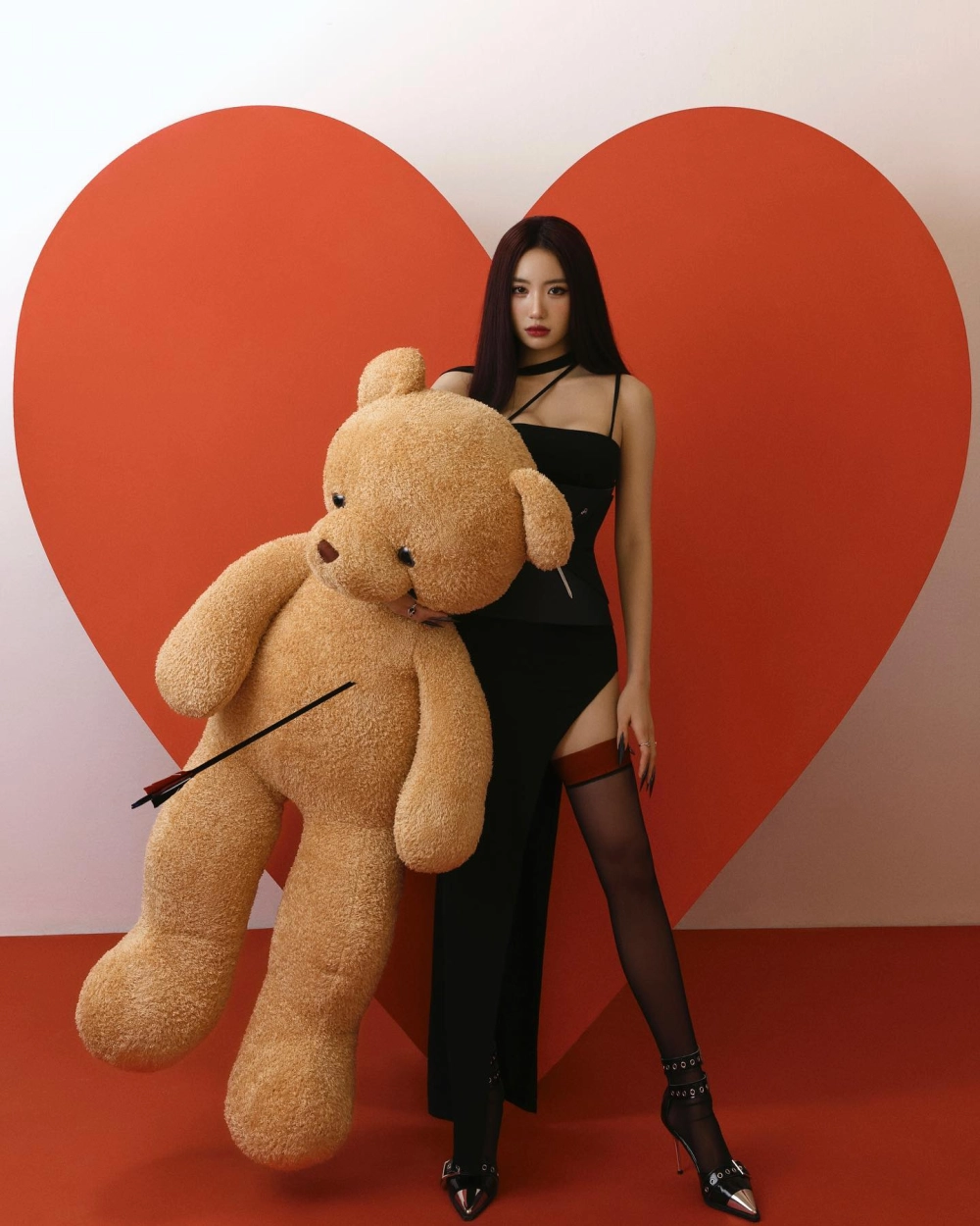 Lê Thị Khánh Huyền phốt quảng cáo cờ bạc lộ clip nóng gây tranh cãi 