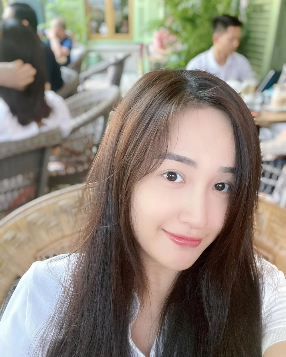 Gia đình Hoa Hậu Mai Phương Thúy mẹ Nguyễn Phương Lan em gái Mai Ngọc Phượng 