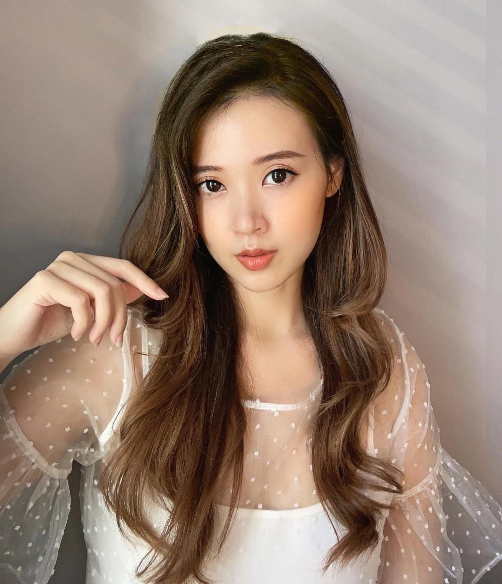Ngắm chụp ảnh gái đẹp, tạo dáng tinh tế và rực rỡ