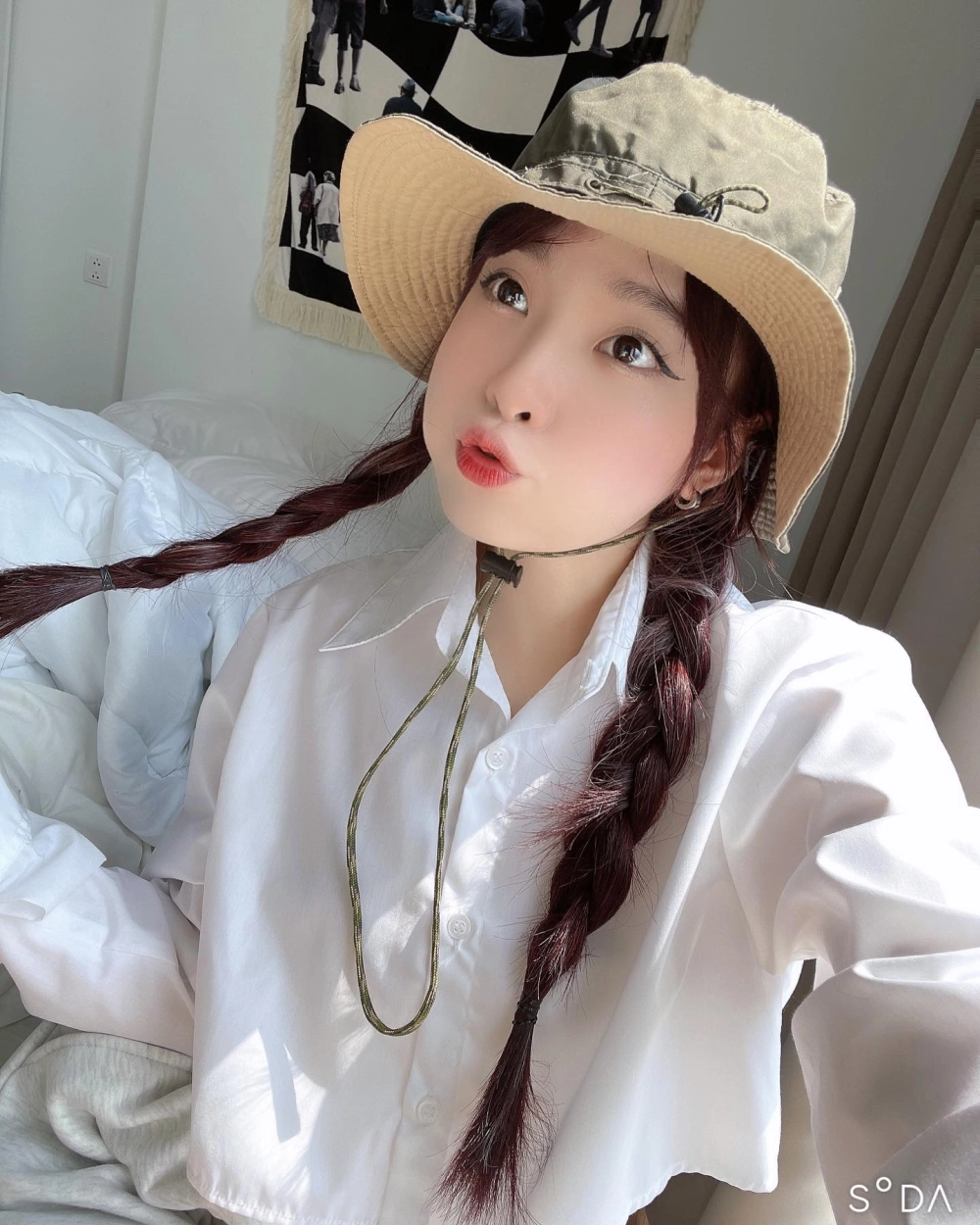Ngắm những cô gái xinh nhất thế giới, phong cách đa dạng