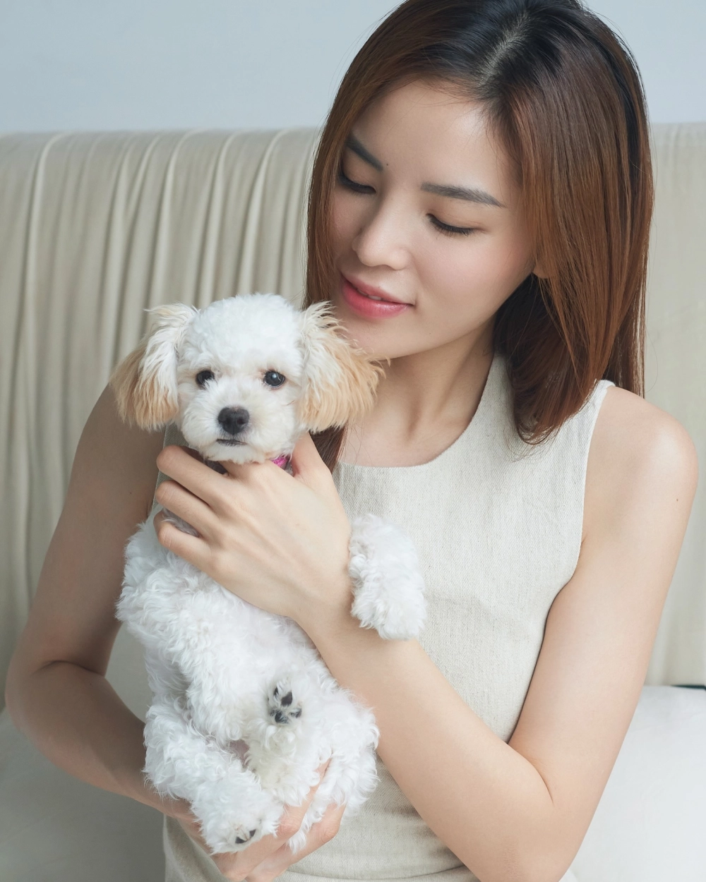 Thưởng thức chụp ảnh gái đẹp, tạo dáng tinh tế và rực rỡ