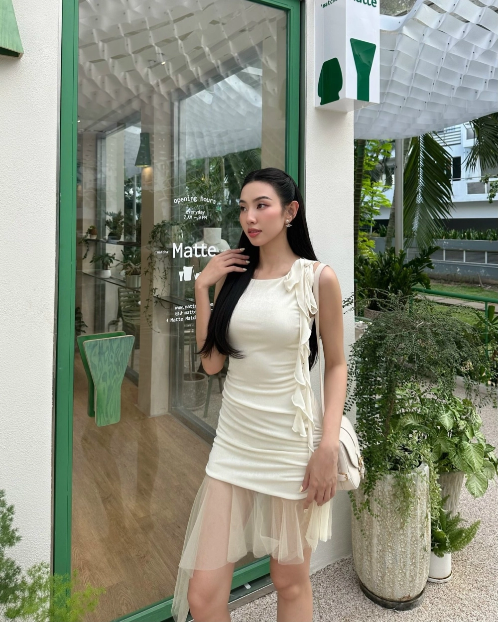 Hoa Hậu Thùy Tiên quê ở đâu TP. Hồ Chí Minh sinh ra lớn lên 