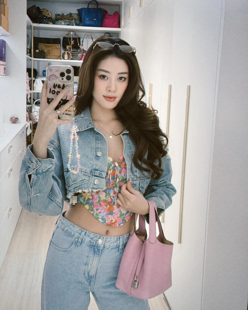 Hoa Hậu Đỗ Khánh Vân không có thông tin liên quan đến Khánh Vân 