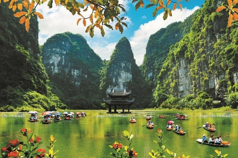 Viết nên Thơ về Ninh Bình Thắng cảnh Tràng An