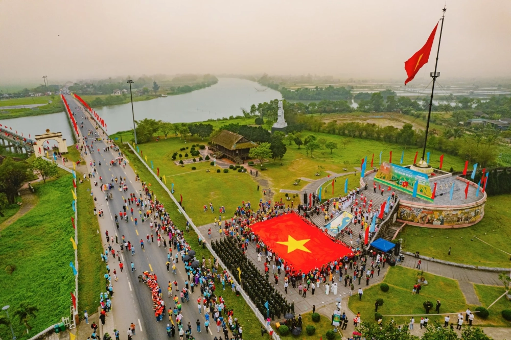 Quảng Trị quê em bình yên giữa ngọn lửa thời gian