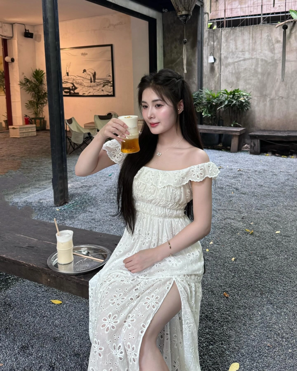 Quỳnh Alee hình xăm chưa có thông tin công khai cụ thể 