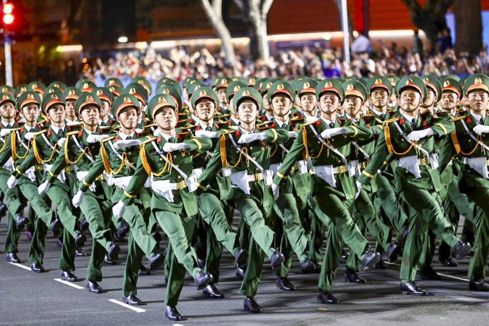 Một lần nhớ thương sao anh chưa về lại