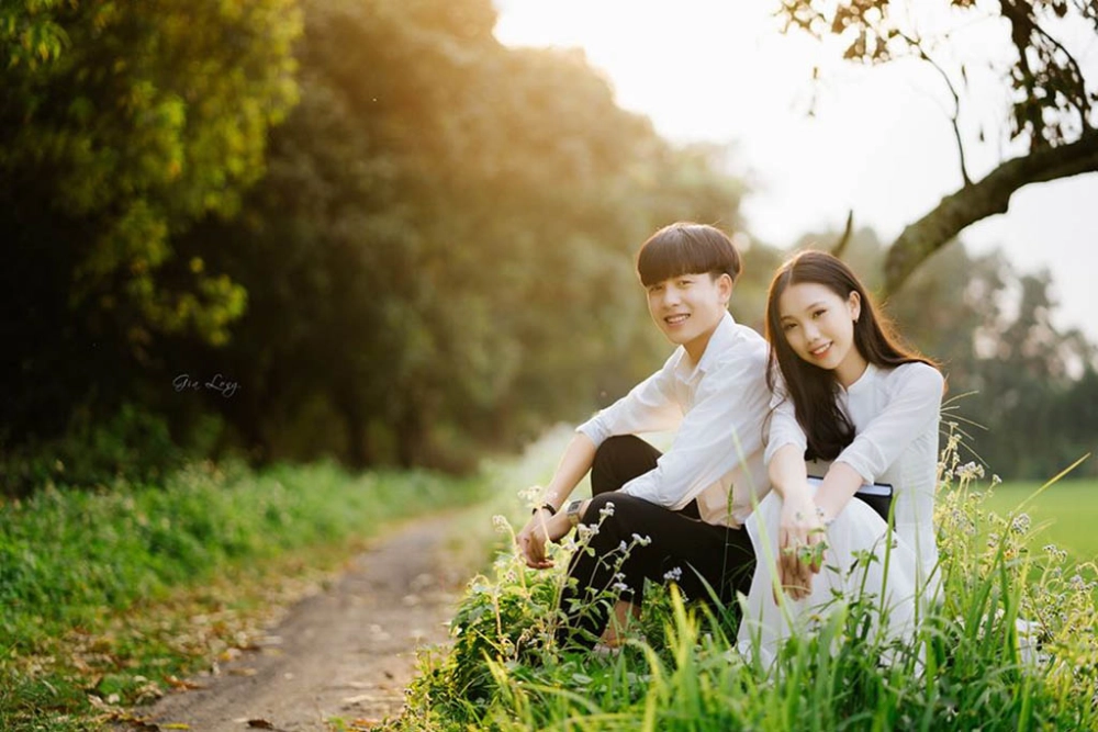 Trang vở trắng Còn đâu tuổi học trò