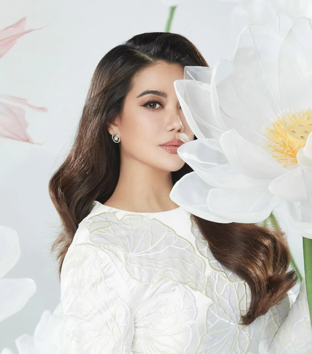 Ngắm dàn gái đẹp, nhan sắc rực rỡ và cuốn hút khó cưỡng
