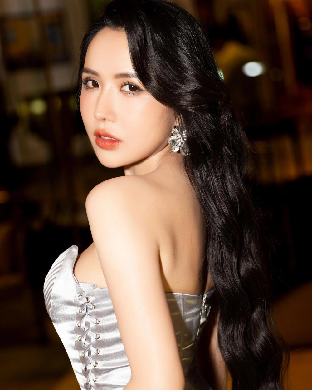 Viên Vibi cao bao nhiêu 1m60 vóc dáng nhỏ nhắn gợi cảm 