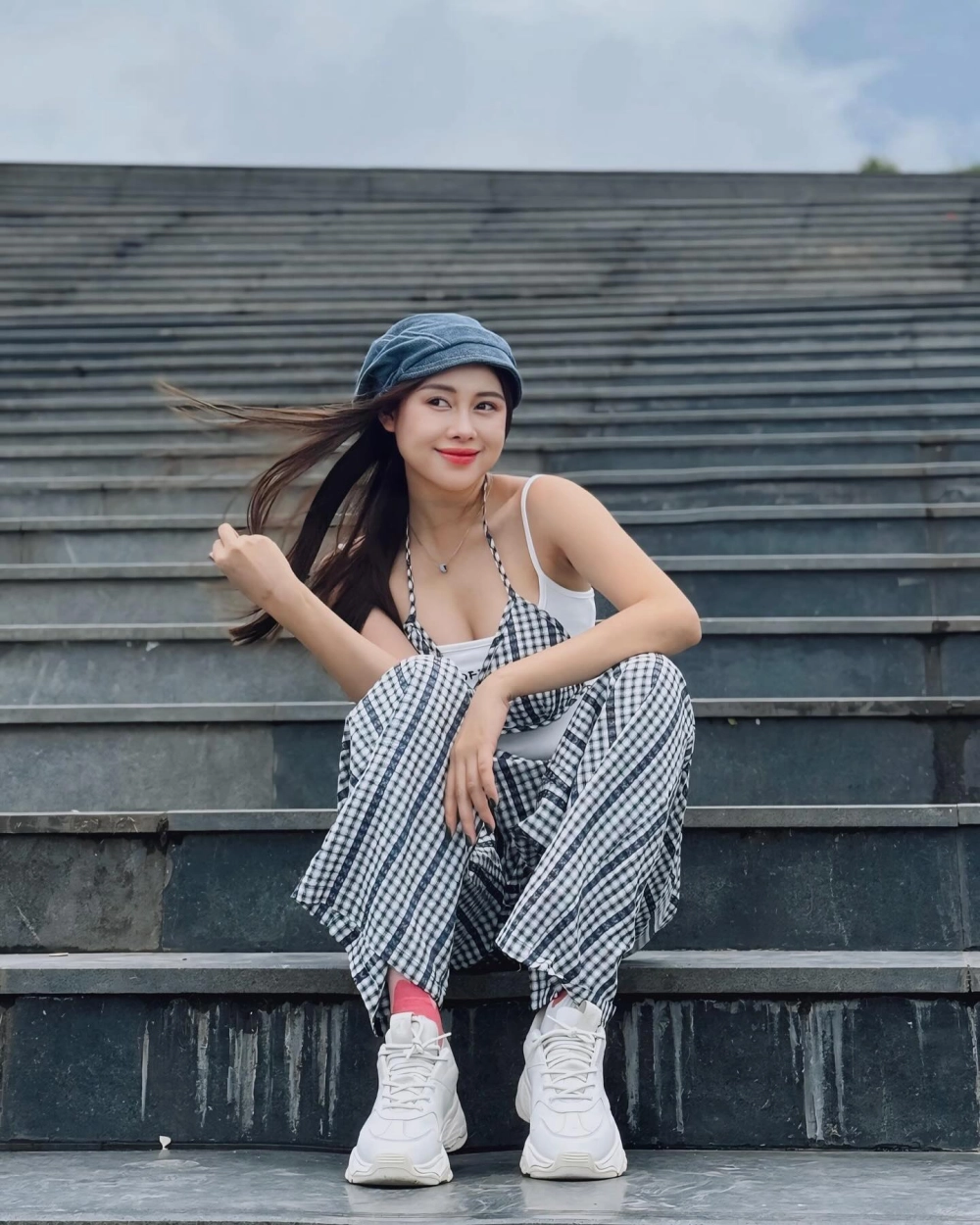 Việt Phương Thoa tiktok nội dung hài review làm đẹp triệu view 