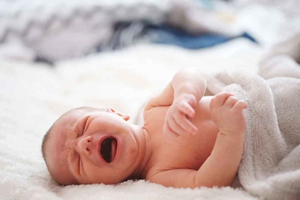 Bí Quyết Giúp Trẻ Sơ Sinh Không Bị Vặn Mình Hiệu Quả