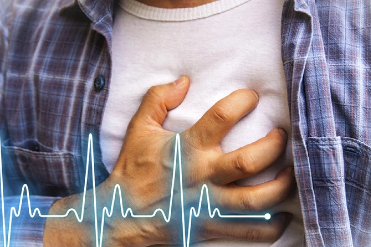 Đau tức ngực khó thở: Dấu hiệu nhận biết các bệnh lý nguy hiểm