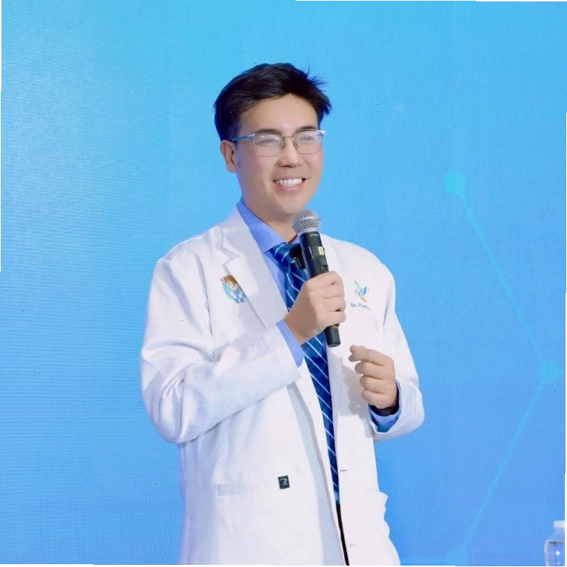 Bác sĩ tư vấn sức khỏe trẻ em
