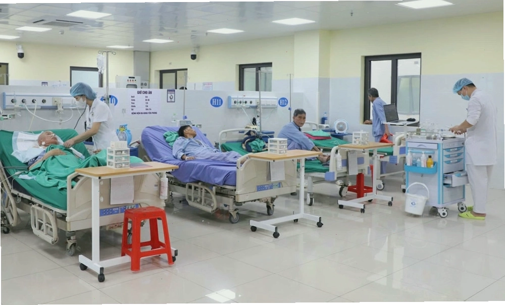 Bé bú mẹ là phương pháp hiệu quả nhất để giải quyết tình trạng tắc tia sữa
