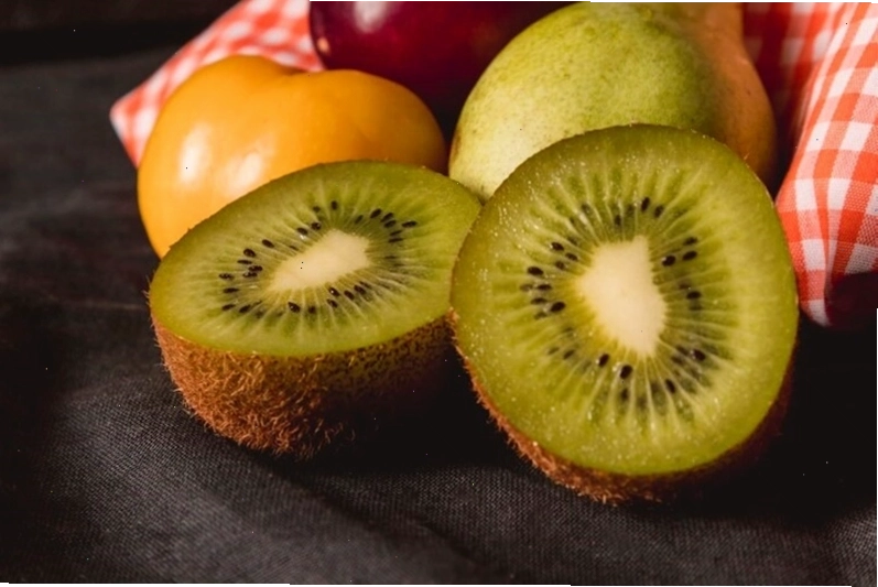 Bổ sung quả kiwi để mạch máu sạch và khỏe mạnh hơn