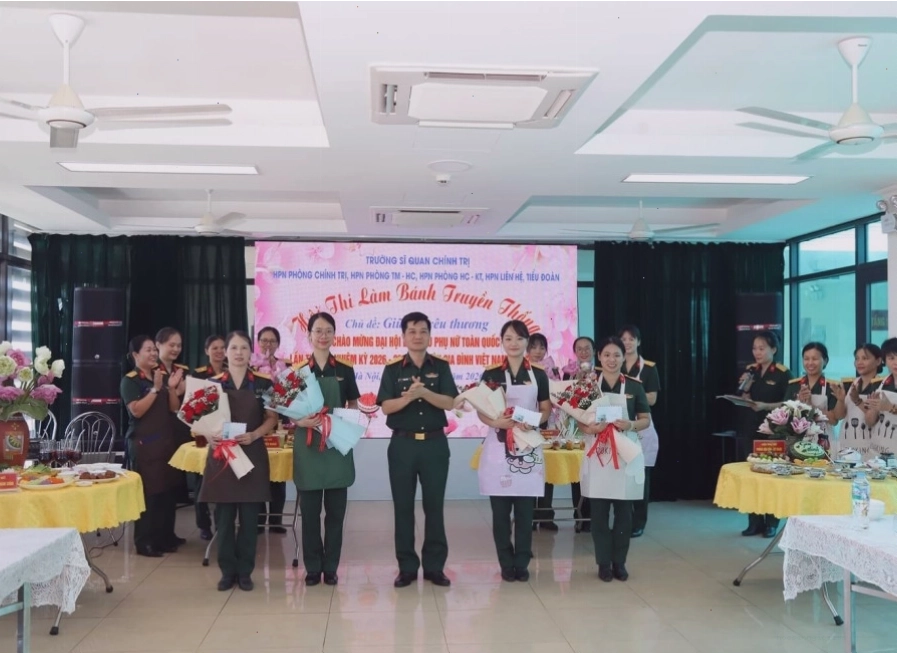 Buổi gặp mặt ấm áp của gia đình người lính