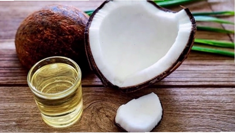 Cách trị thâm mắt bằng dầu dừa