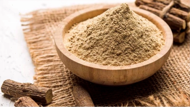 Cam thảo hỗ trợ điều trị hắc lào nhờ đặc tính kháng viêm và kháng nấm