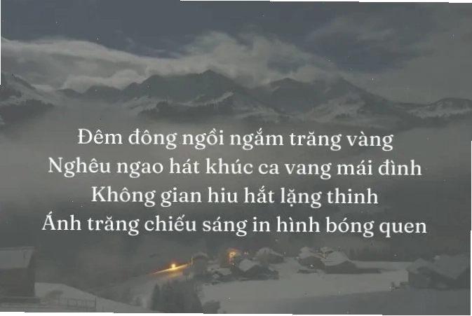 Cảnh đêm thành phố tĩnh lặng từ trên cao