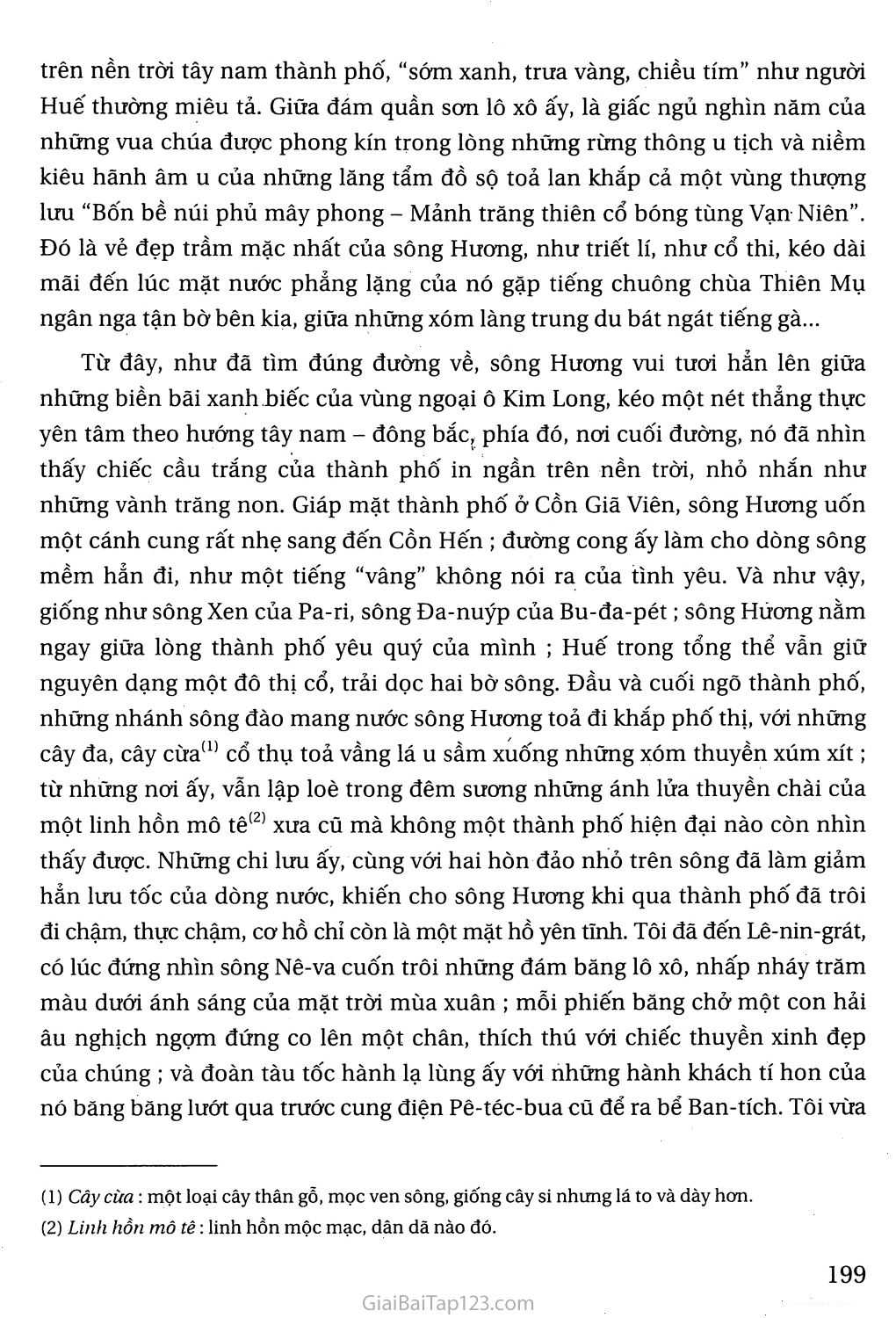 Cầu Trường Tiền soi bóng trên dòng sông Hương thơ mộng tại Huế