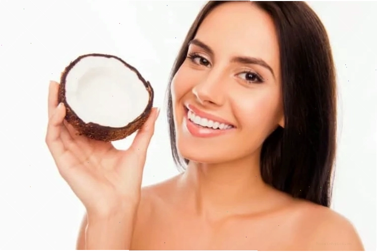 Dầu dừa tốt cho sức khỏe răng miệng, ngăn ngừa sâu răng và hôi miệng