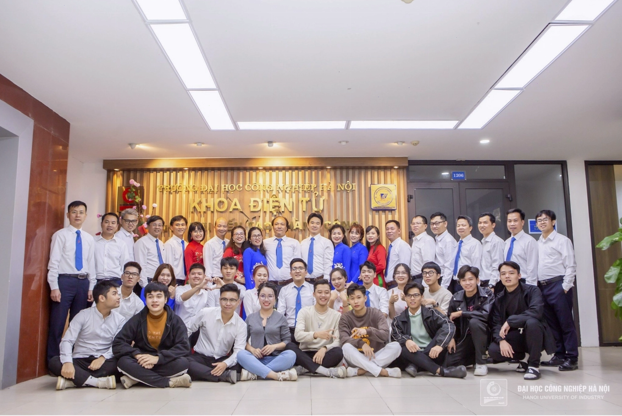 Hình ảnh người lái đò trên sông