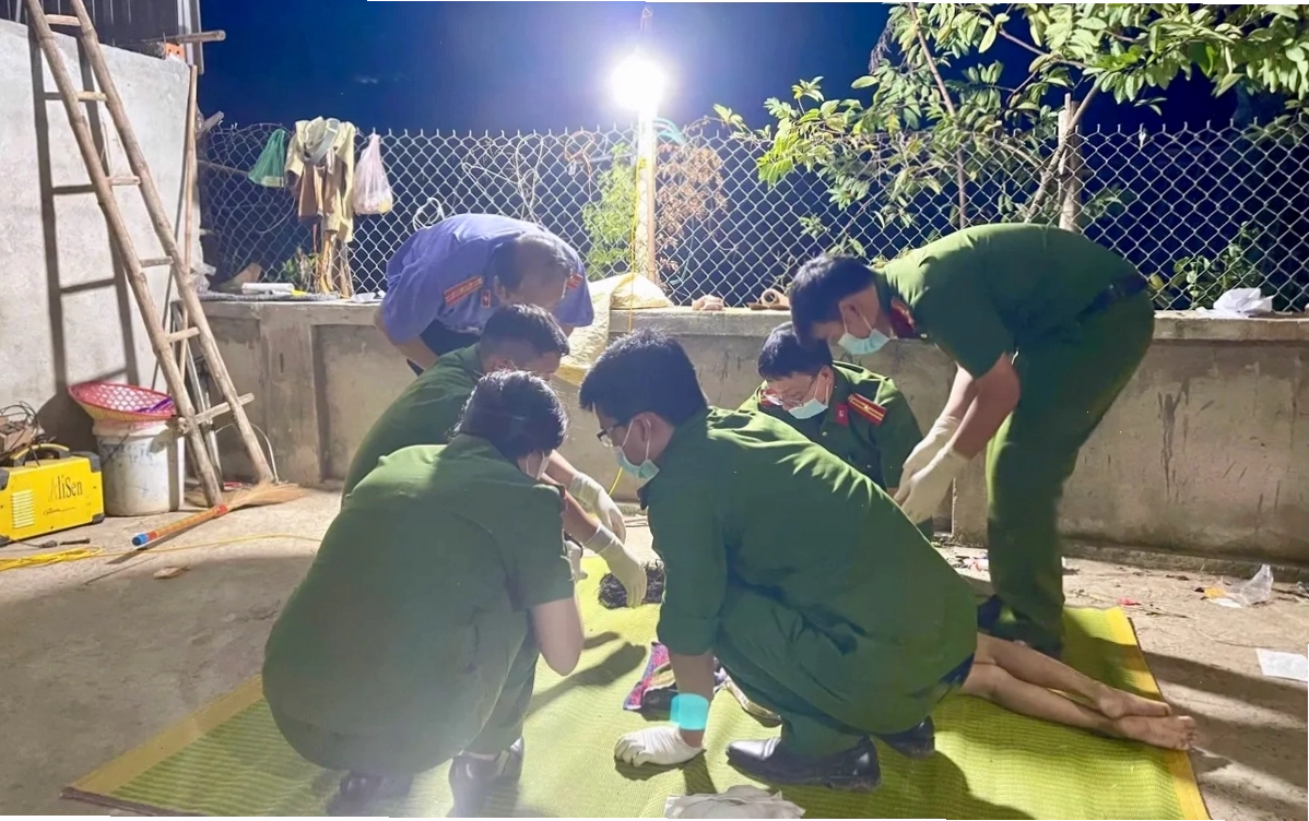 Lực lượng chức năng điều tra vụ án liên quan đến trẻ em