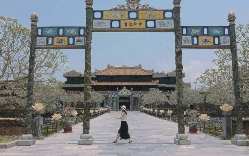 Một góc kiến trúc bên trong Kinh thành Huế