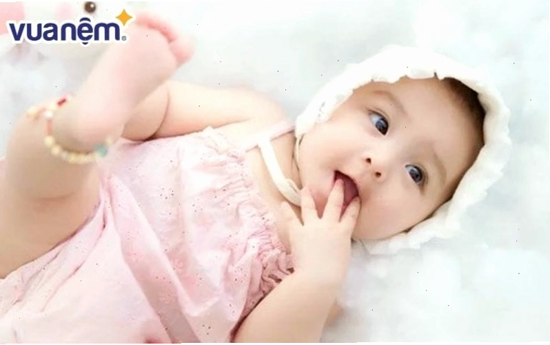 Những cái tên tiếng Anh hay và ý nghĩa cho bé