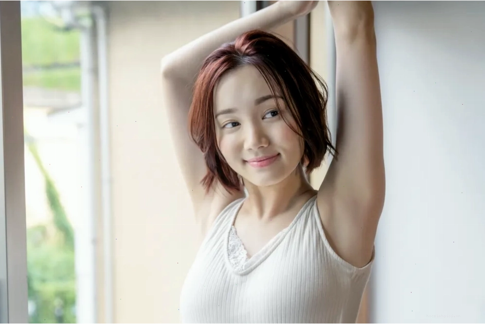 Tham khảo ý kiến bác sĩ da liễu khi mụn nhọt ở nách nghiêm trọng